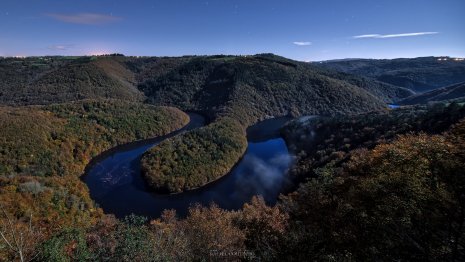 méandre de Queuille clair de lune Auvergne
