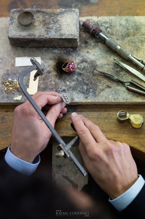 travail atelier bijouterie Pélissier la Régence