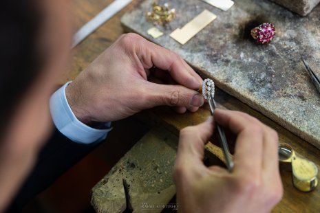 travail atelier bijouterie Pélissier la Régence