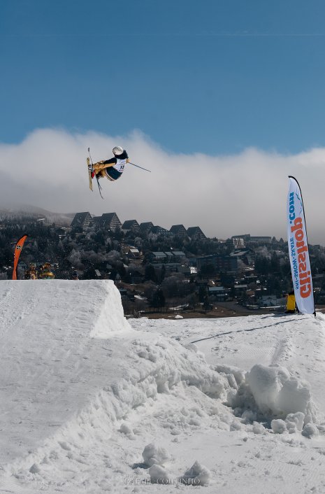 ski freestyle flat spin Super-Besse