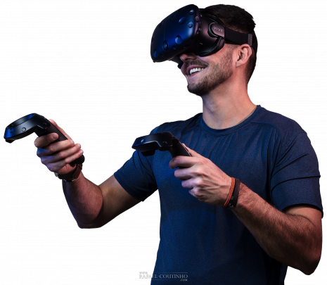 réalité virtuelle, homme avec HTC Vive