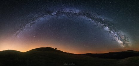 panoramique voie lactée Cézallier Auvergne