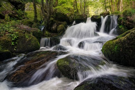 cascade vallée du Couzon Auvergne