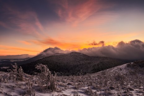 coucher de soleil Puy de Dôme et Puy de Pariou